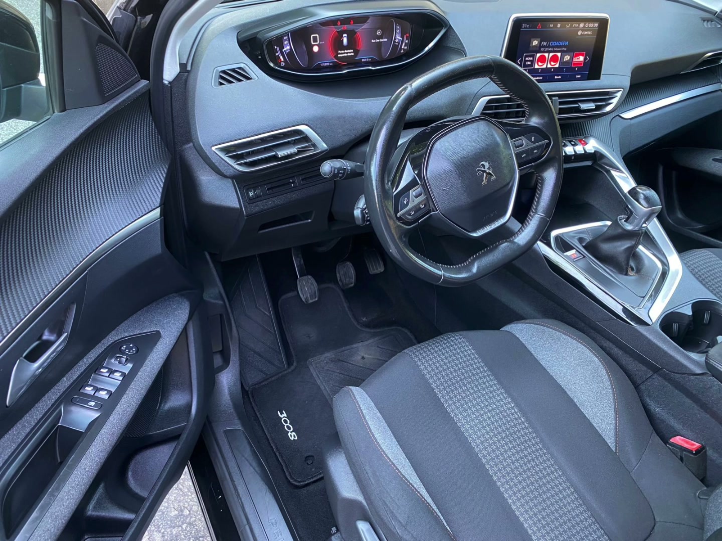 Peugeot 3008 1.5 BlueHDi Active Pack — foto 5