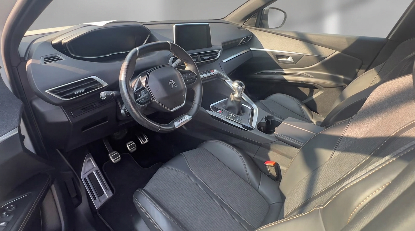 Peugeot 3008 1.5 HDi GT Line — foto 5