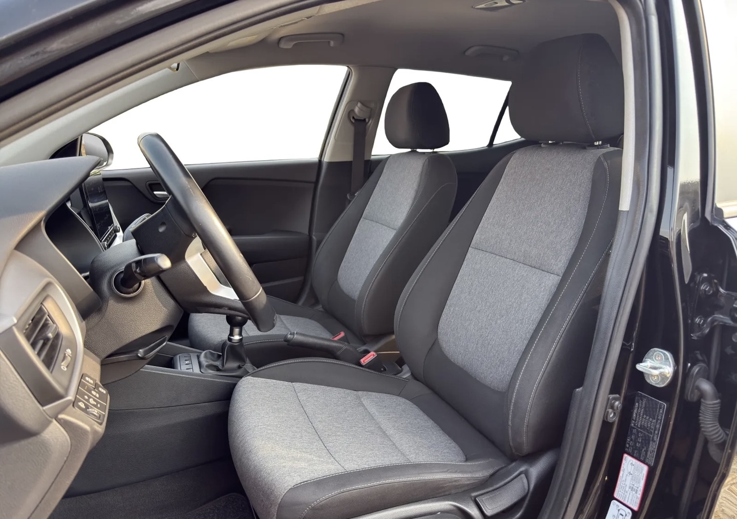Kia Stonic 1.0 T-GDi Drive — foto 6